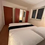Frane Apartmán *