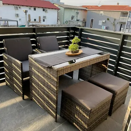 Apartman Frane