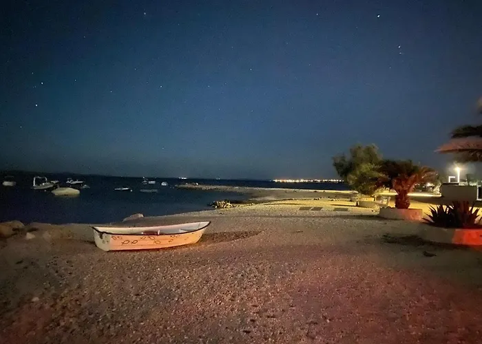 Frane Apartamento Vir