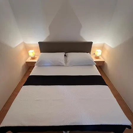 Frane Apartment *